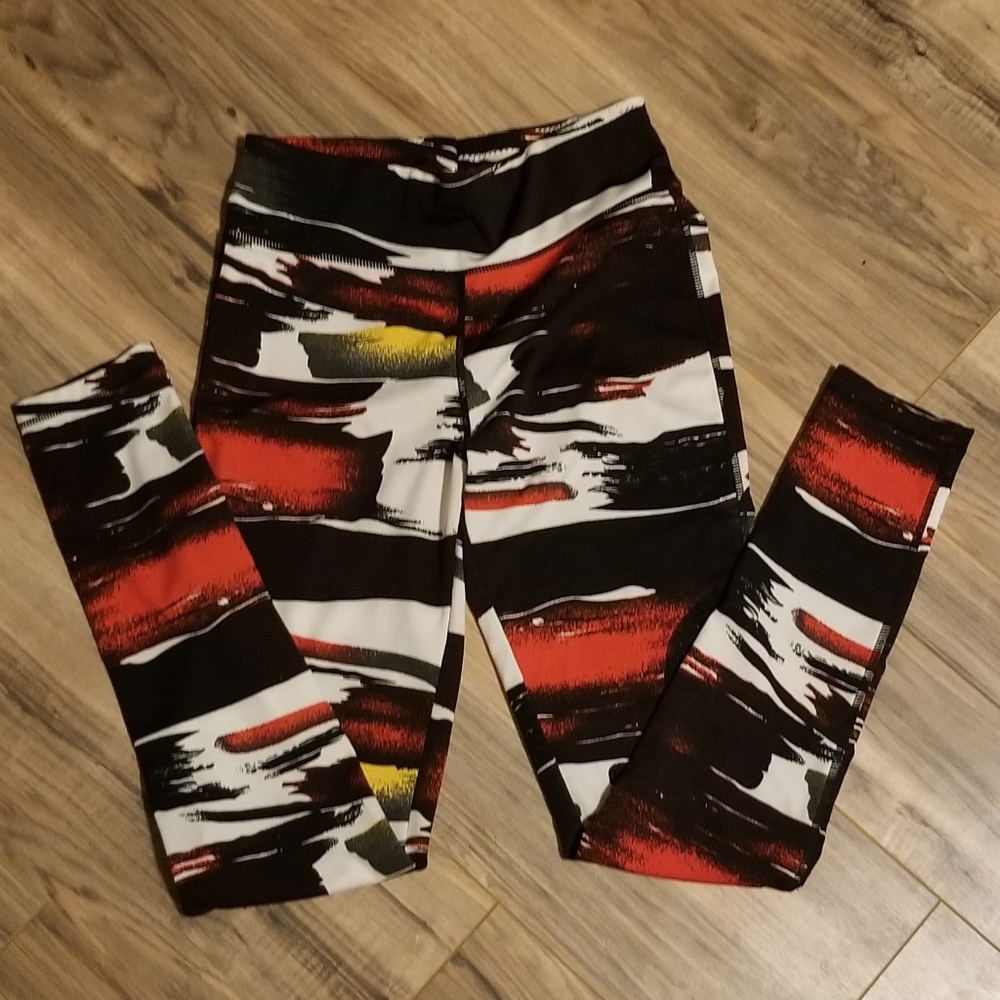 Athletic leggings